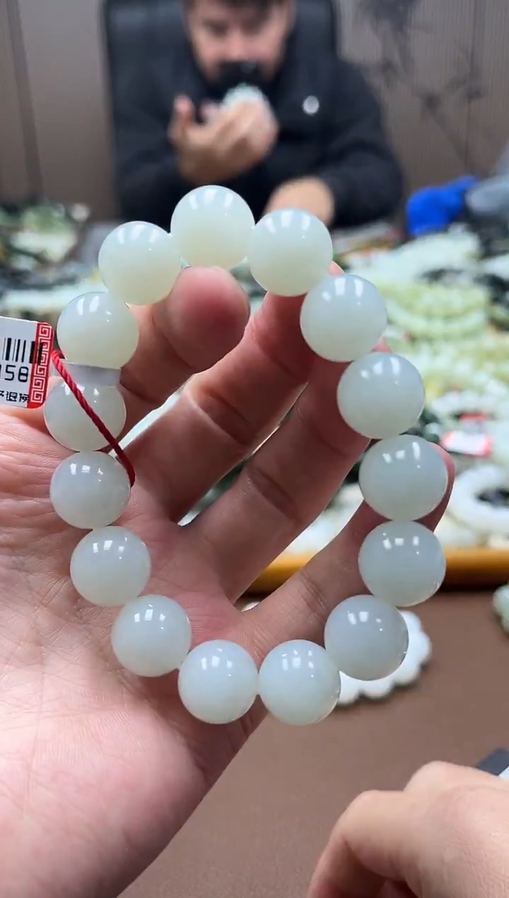 未镶嵌手串和田玉俄巴沙巴白14圆