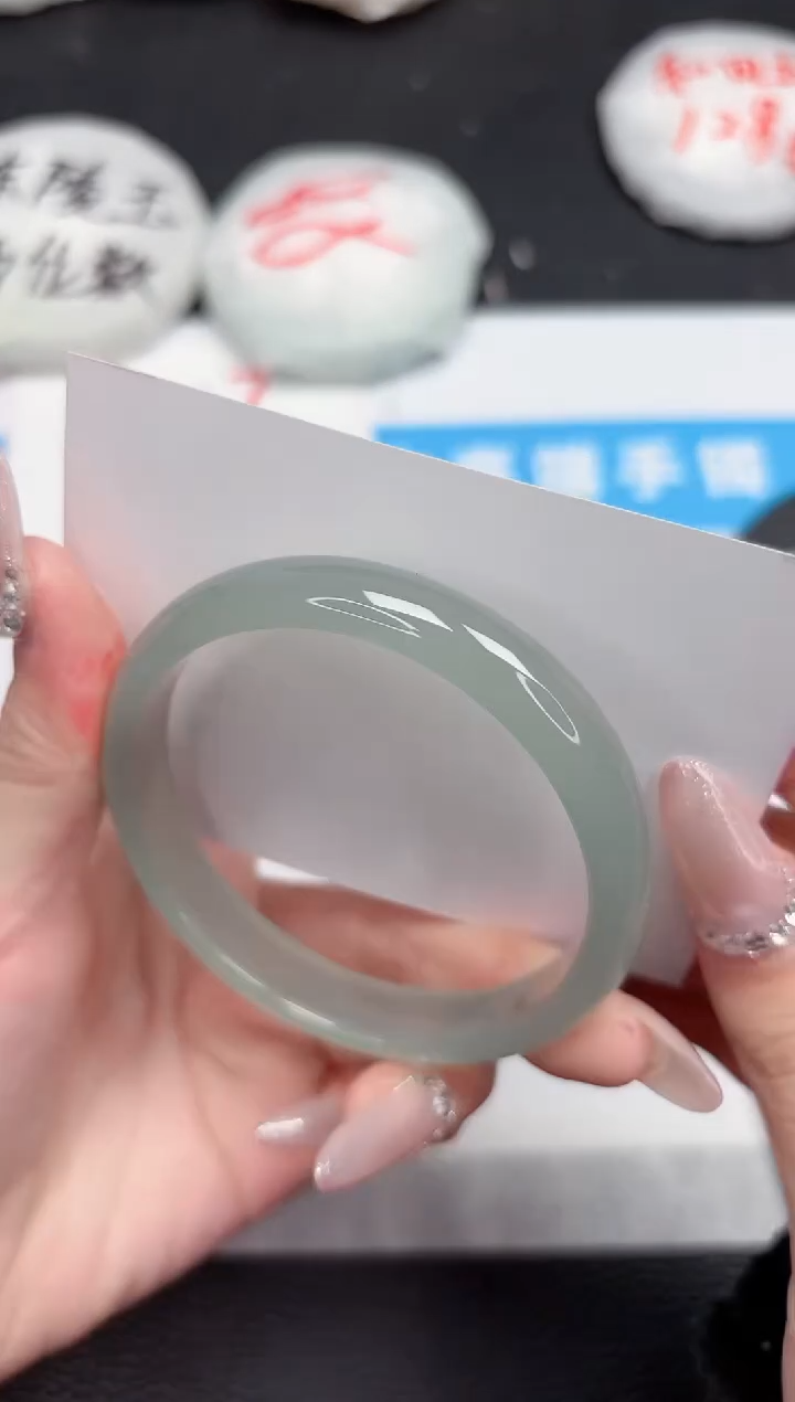 【闪购商品】石英质玉手镯未镶嵌431-56.3