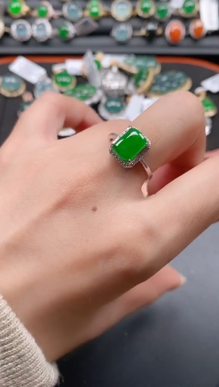 银S925镶嵌戒指翡翠1111