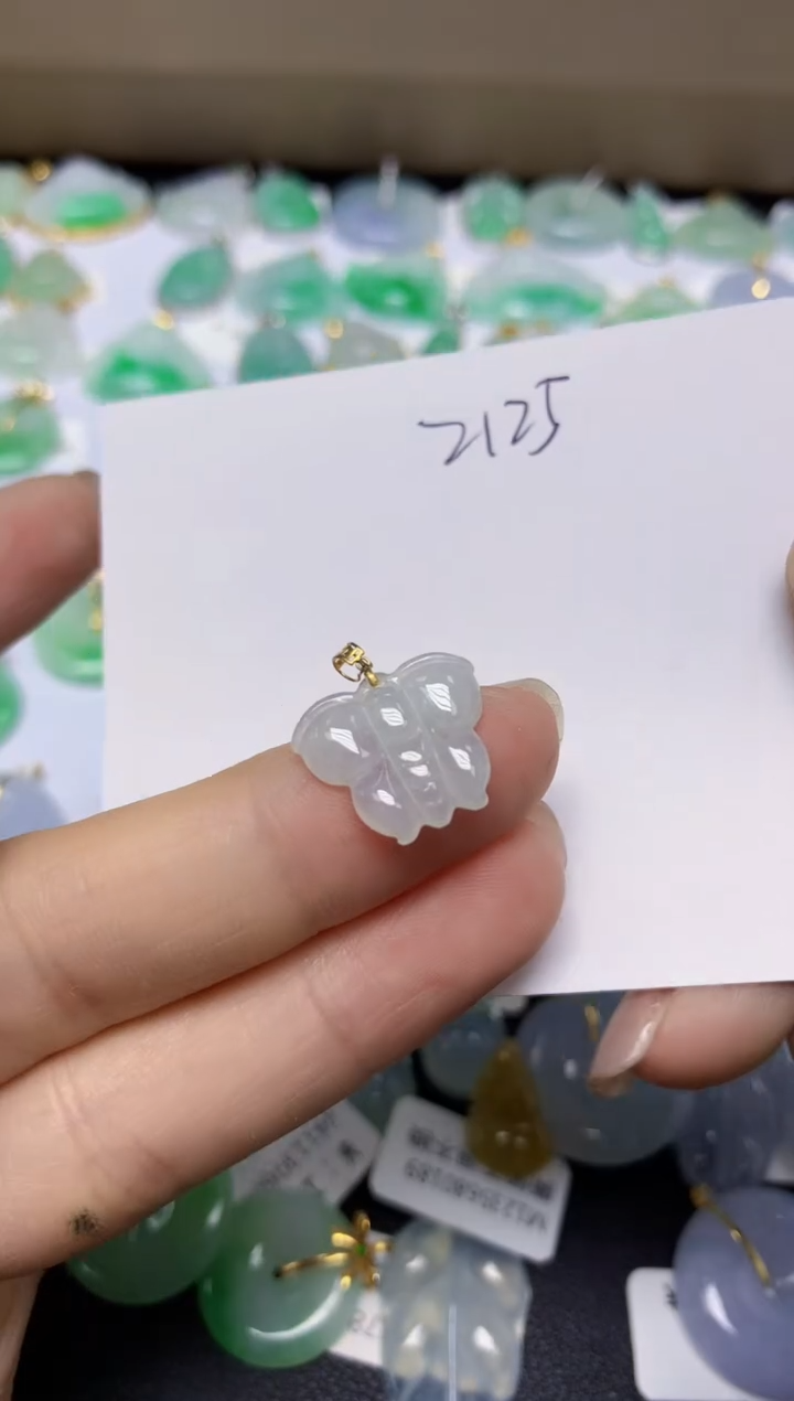 【闪购商品】翡翠挂件18K金镶嵌 天然翡翠A货