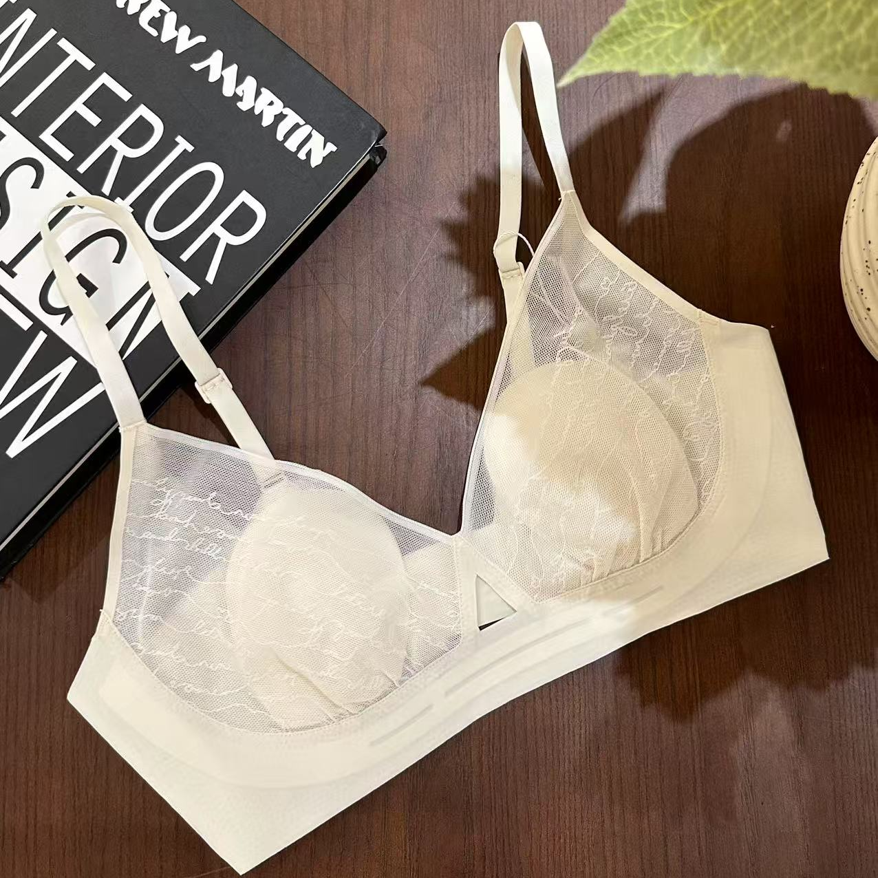 2025上新女士文胸法式时尚休闲0214