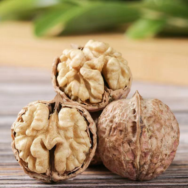 [白衣核桃-老人小孩爱吃]云南高山老树新货核桃壳薄肉厚袋装发货