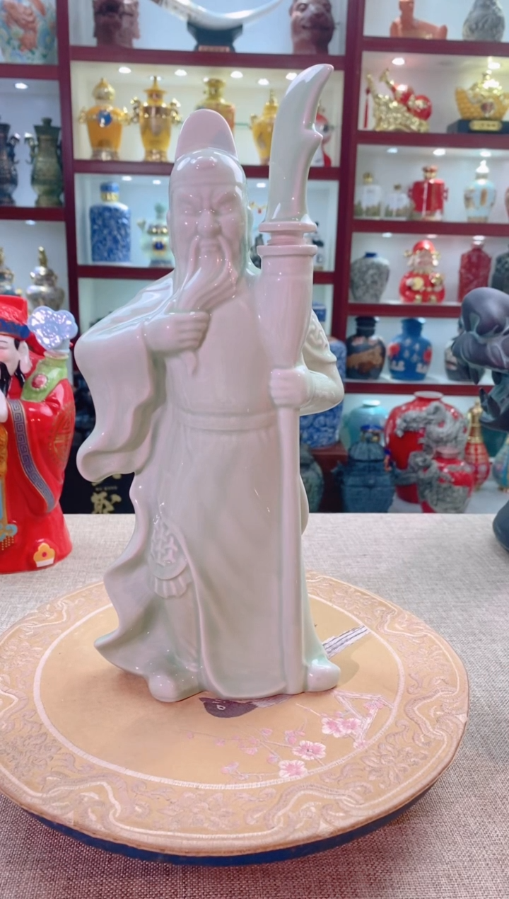 【闪购商品】摆件景德镇垚晶陶瓷豆青关公