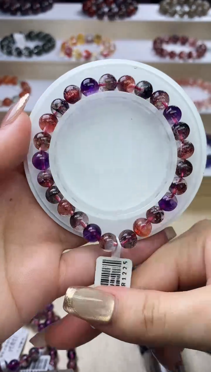 【闪购商品】水晶手链未镶嵌黑加仑超七7m+