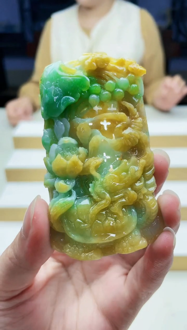 未镶嵌定制翡翠毛货09200230