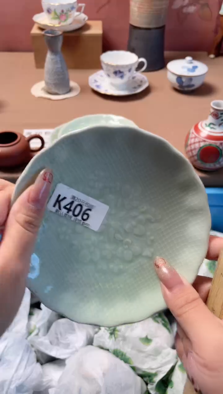 瓷片发**‘瓷器瓷器K406