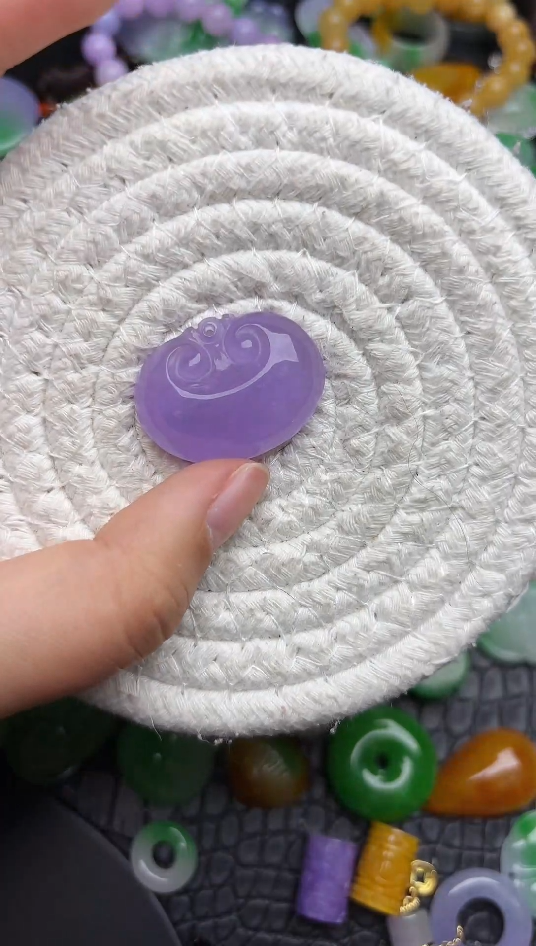 颈饰未镶嵌翡翠缅甸翡翠吊坠