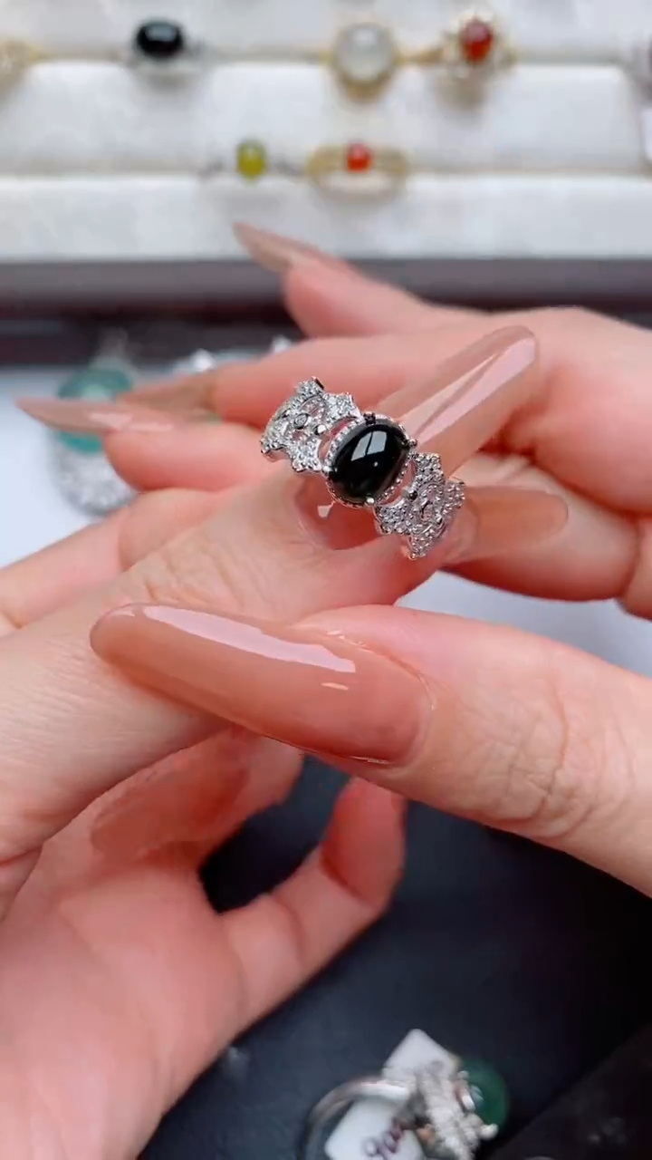 银S925镶嵌戒指翡翠...