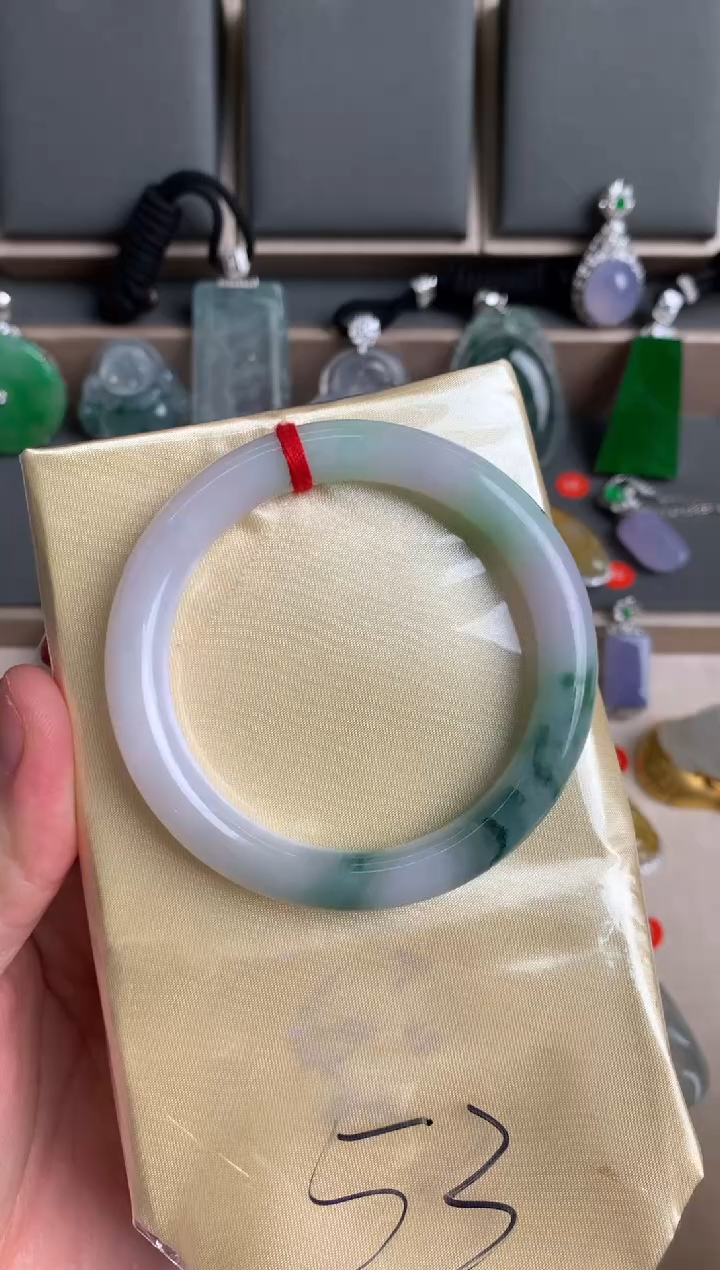 未镶嵌手镯翡翠翡翠