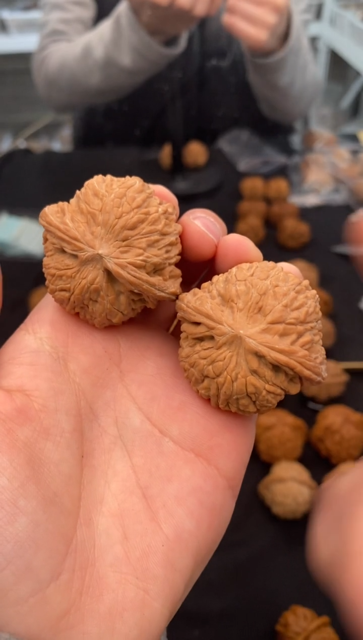 【闪购商品】文玩核桃把件山地磨41-u342