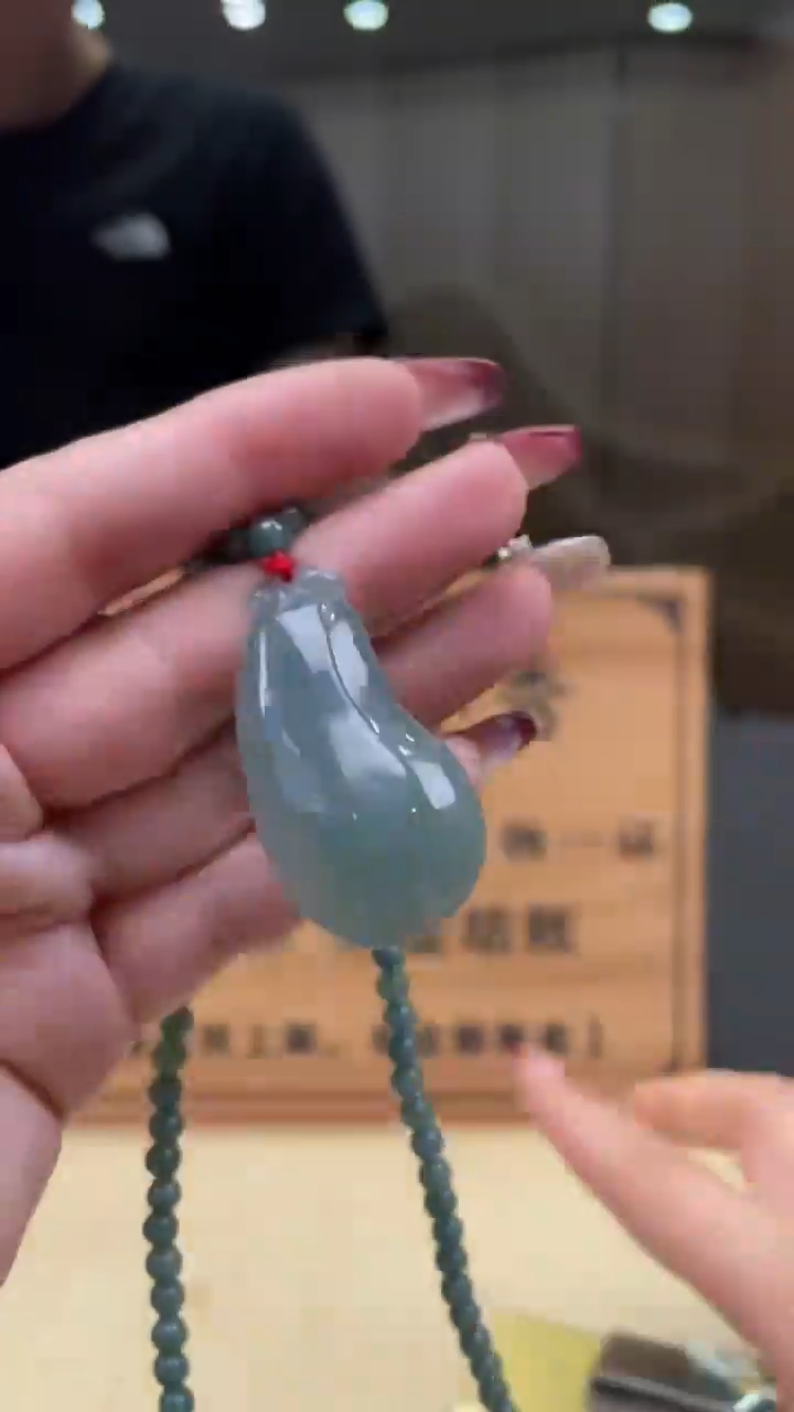 【闪购商品】定制翡翠未镶嵌       *555