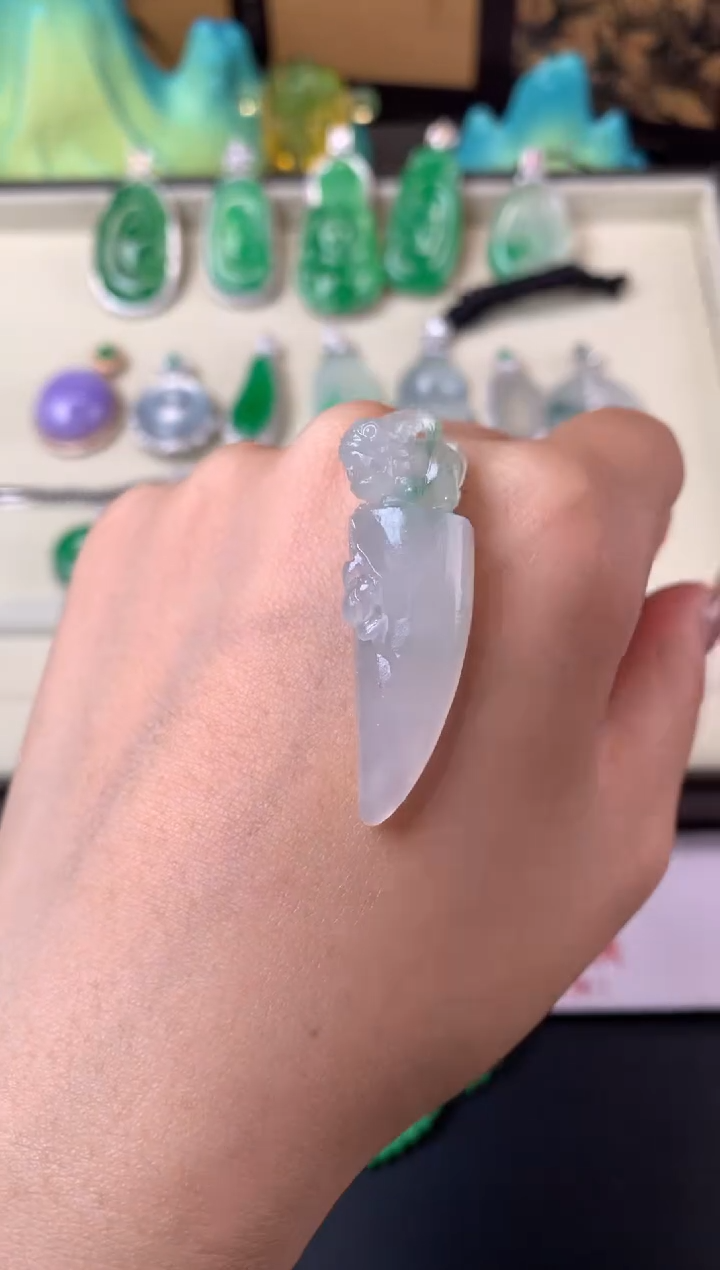 未镶嵌定制翡翠毛货