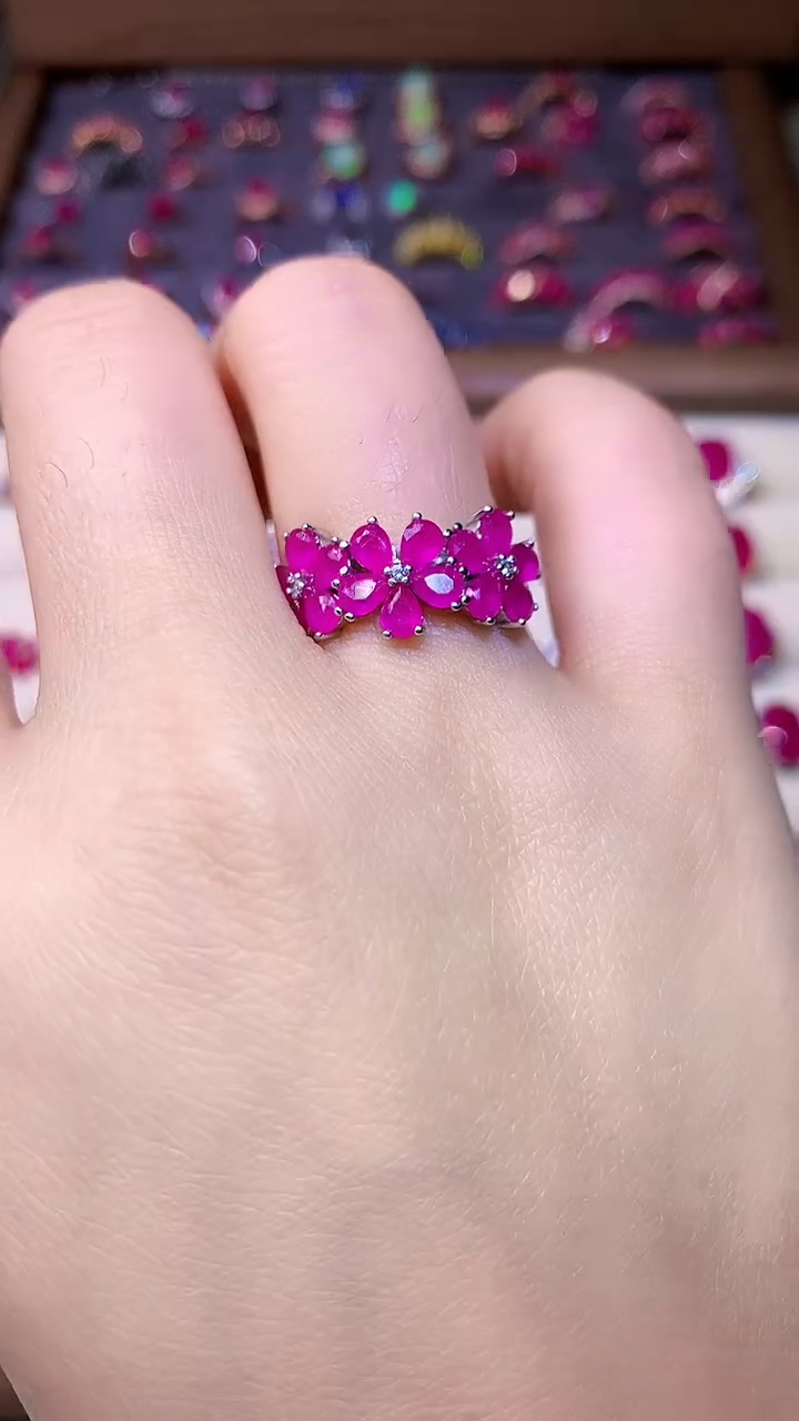 【闪购商品】红宝石戒指银S925镶嵌0000