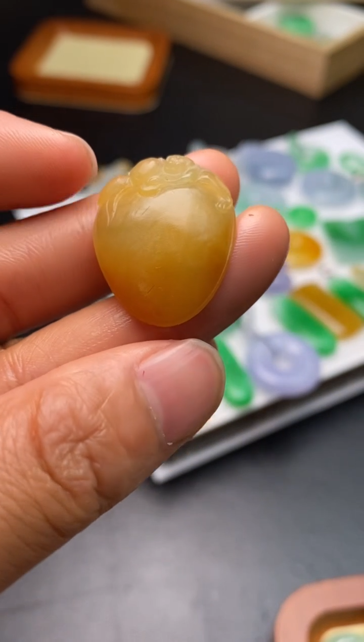【闪购商品】定制翡翠未镶嵌翡翠毛货~