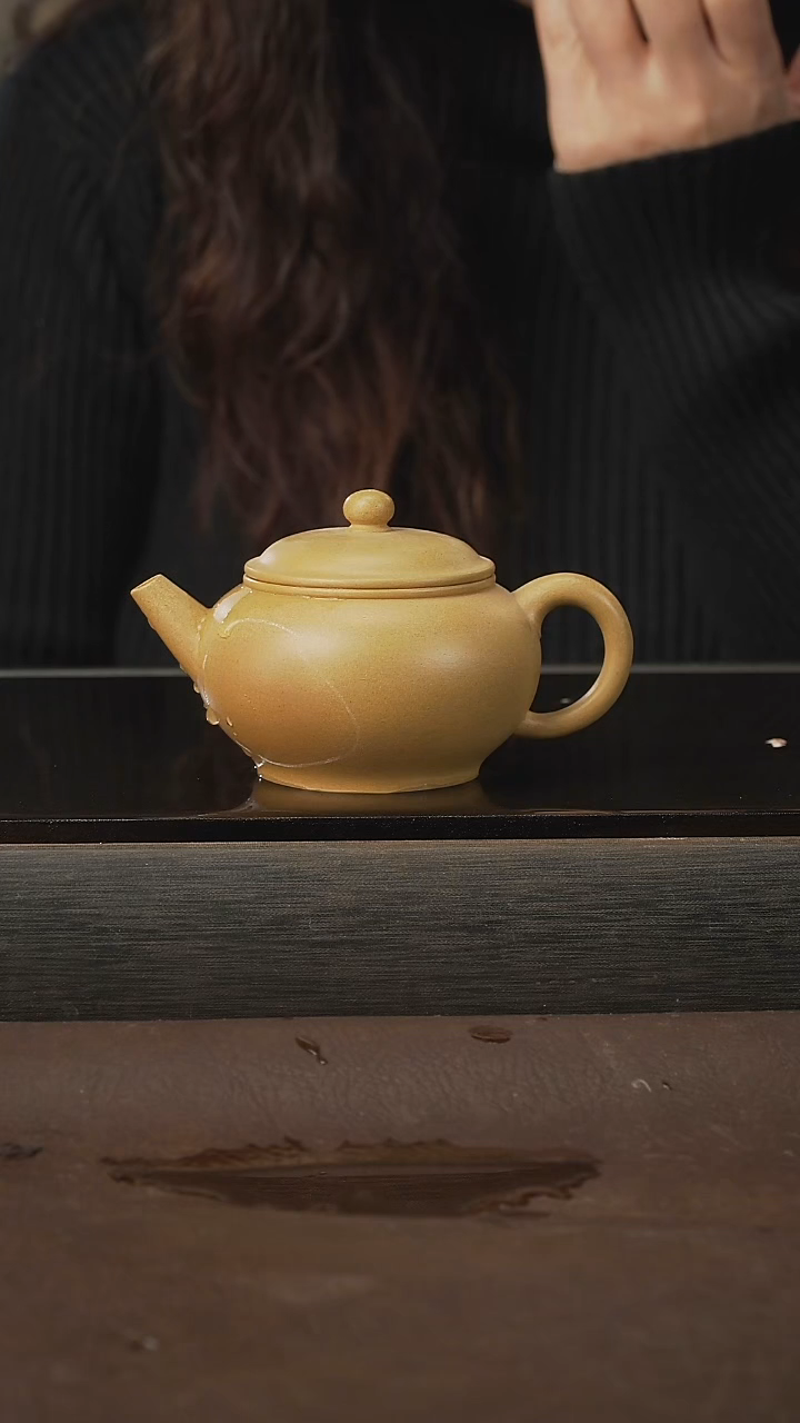 茶壶紫砂小*乐666黄金段，微瑕，水平，