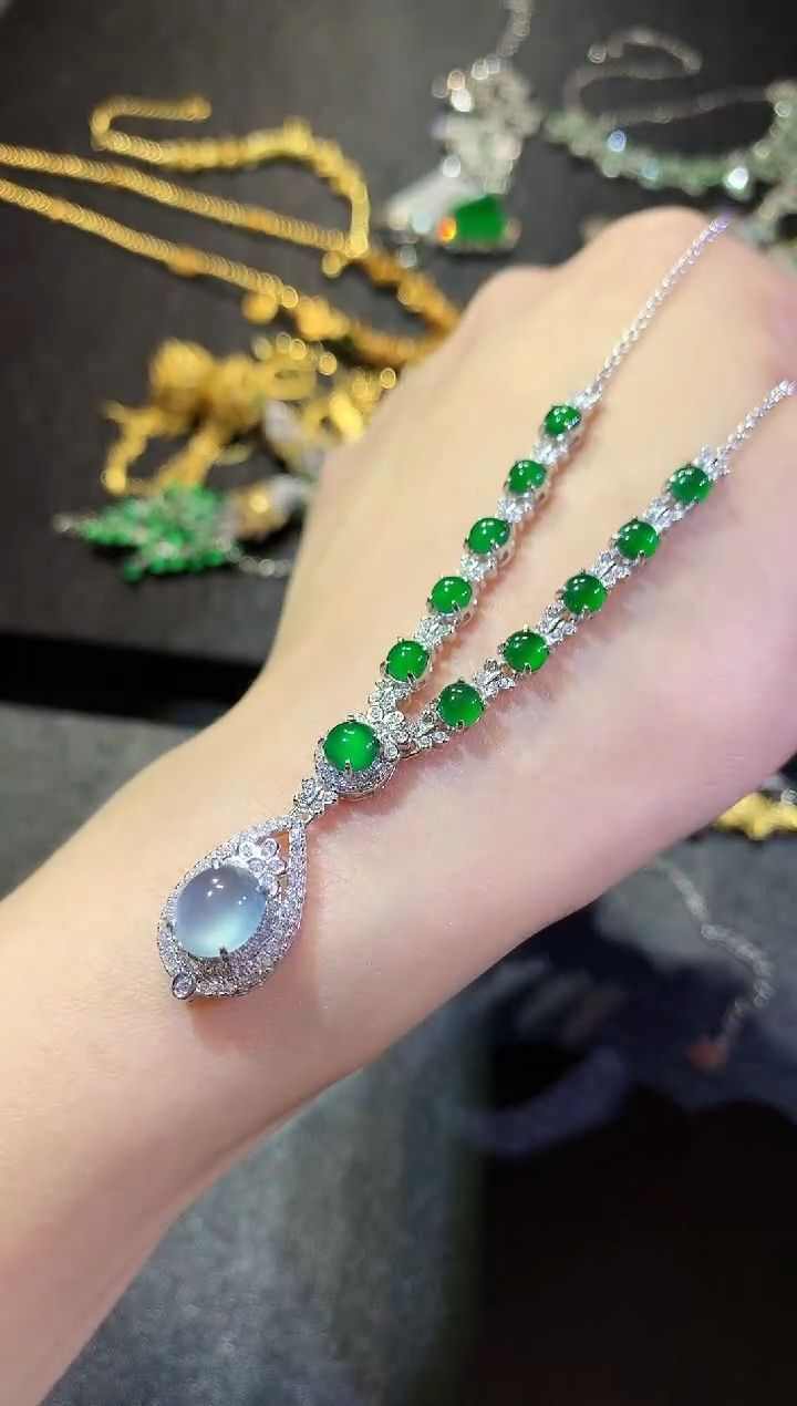 【闪购商品】翡翠颈饰银S925镶嵌273套链（多样性发货一件