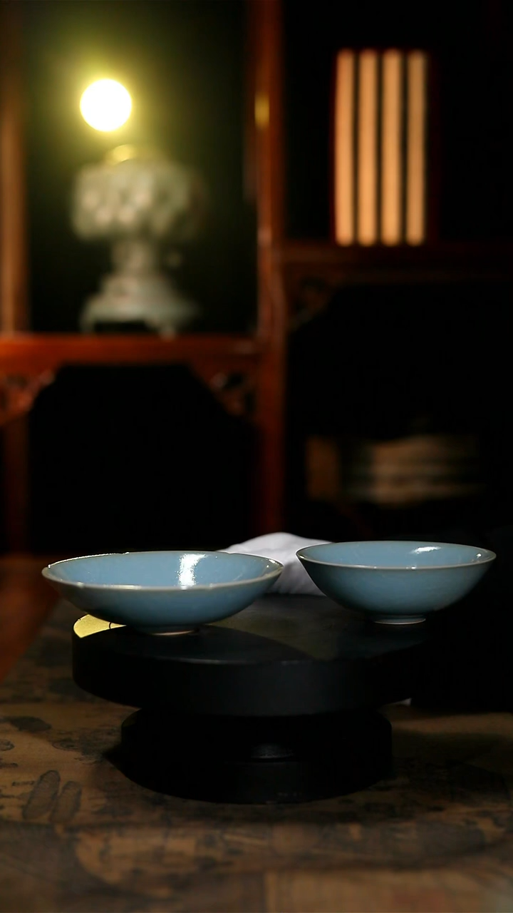 原矿天蓝釉葵口盏+敞口杯