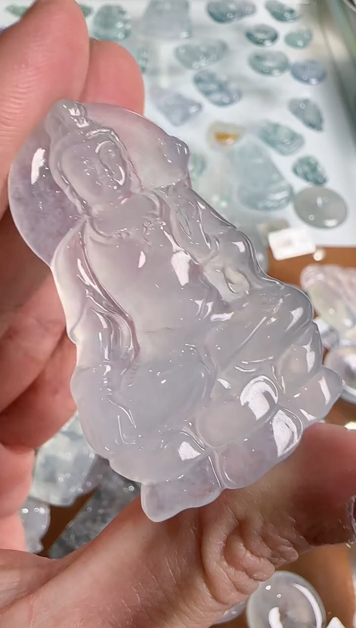 【闪购商品】翡翠吊坠(不含链)未镶嵌··