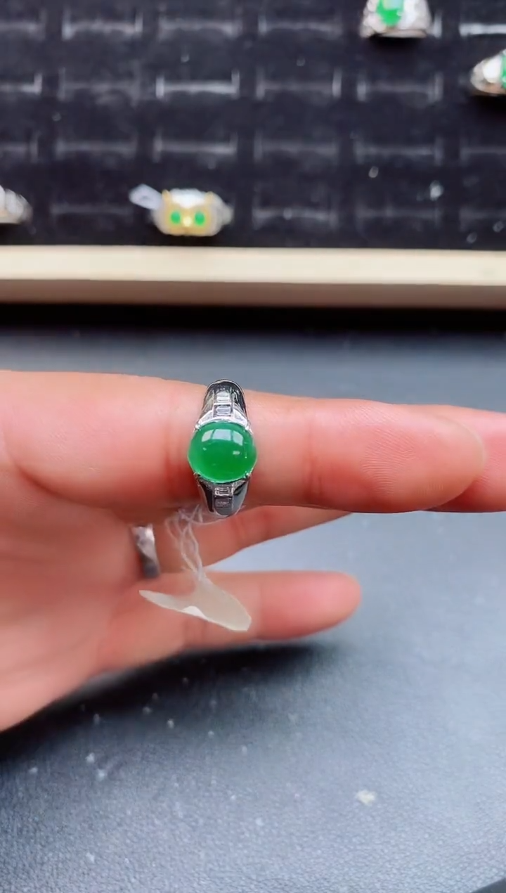 【闪购商品】翡翠戒指银S925镶嵌08050