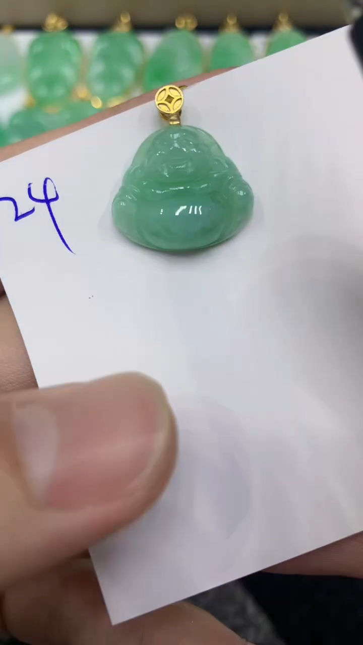 颈饰未镶嵌翡翠缅甸A货翡翠