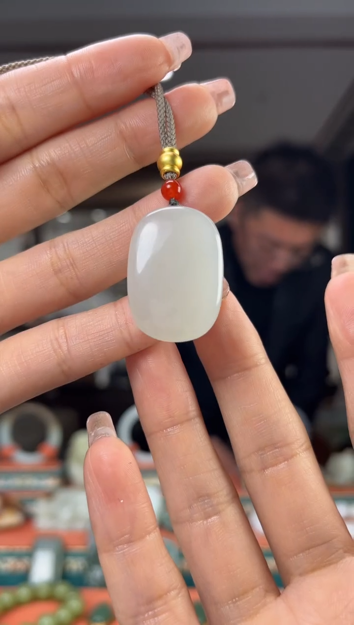 【闪购商品】和田玉颈饰未镶嵌佩佩