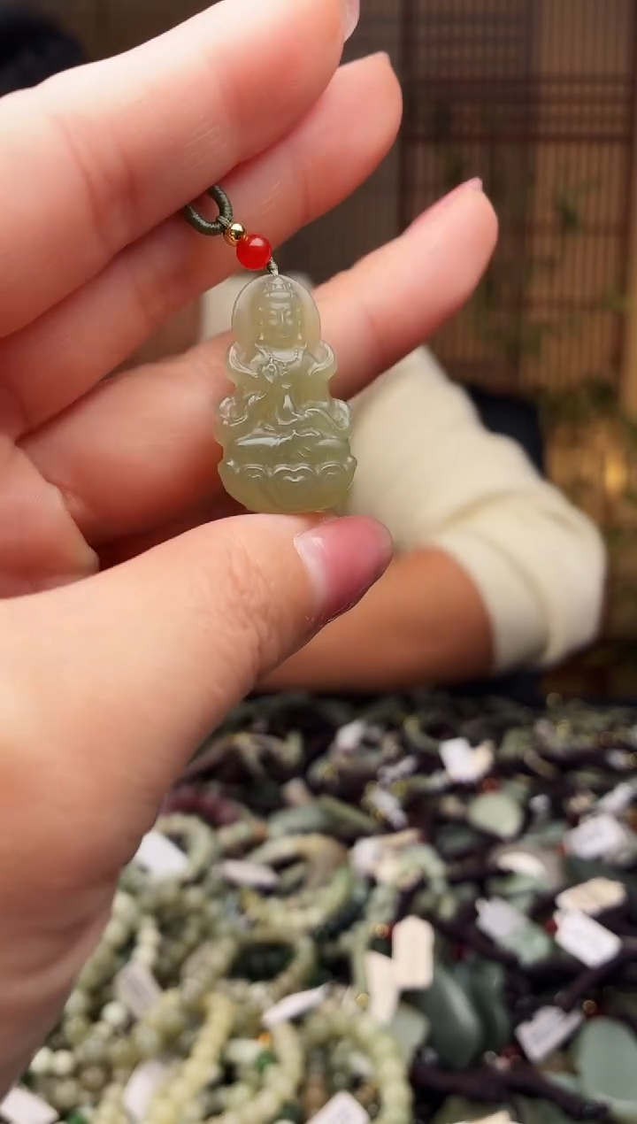 颈饰未镶嵌和田玉多样性发货，拍一发一