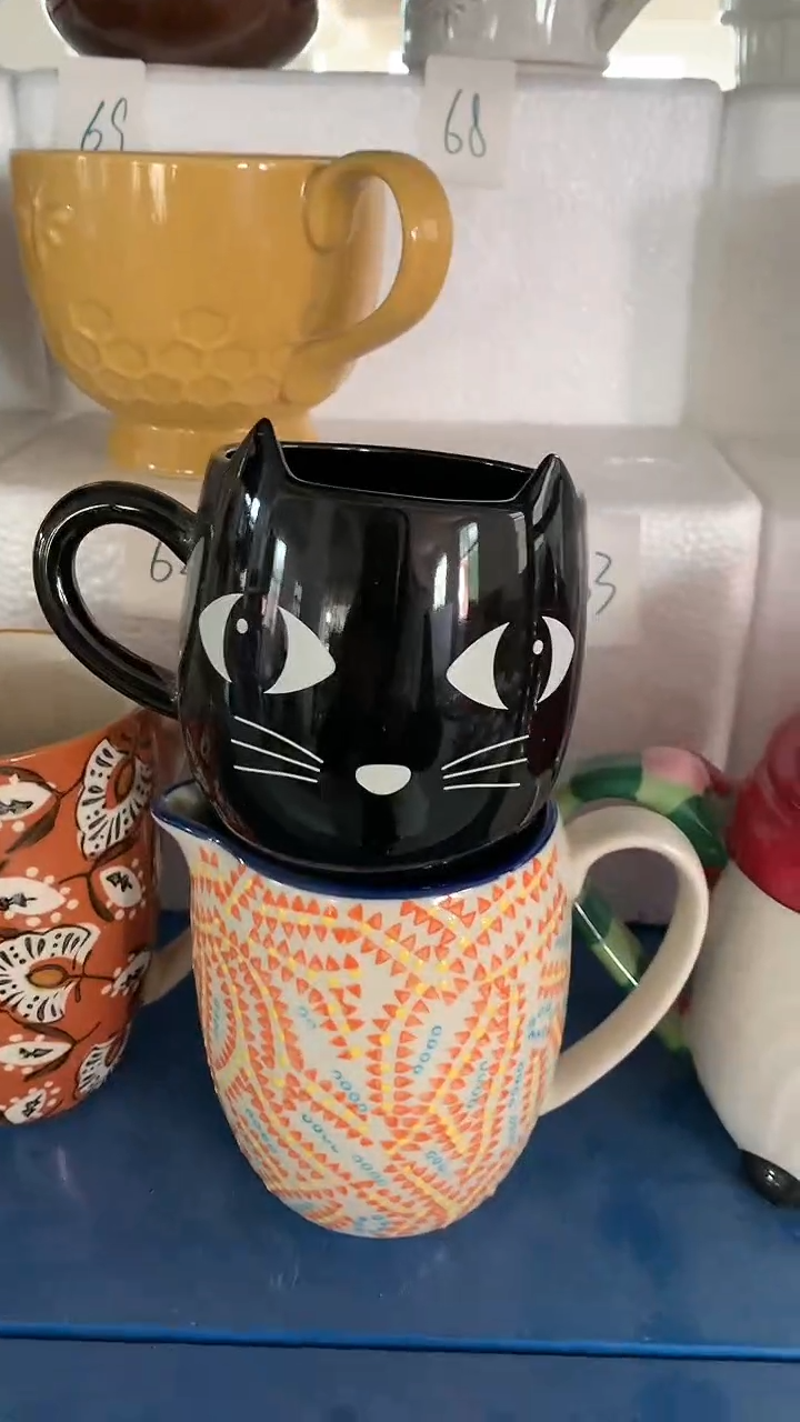 微瑕猫杯子+珠边杯子