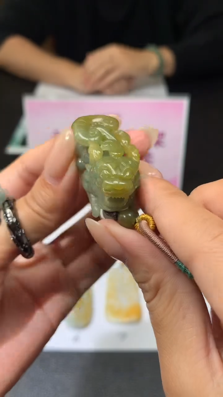 【闪购商品】定制翡翠未镶嵌不退不换CMH1件-A