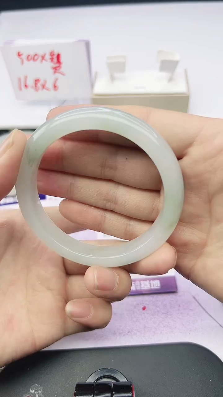 未镶嵌手镯石英质玉93-60/61