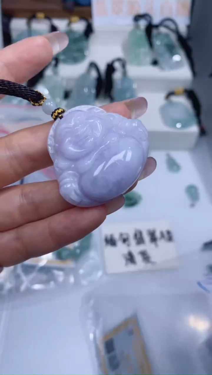 颈饰未镶嵌翡翠吊坠