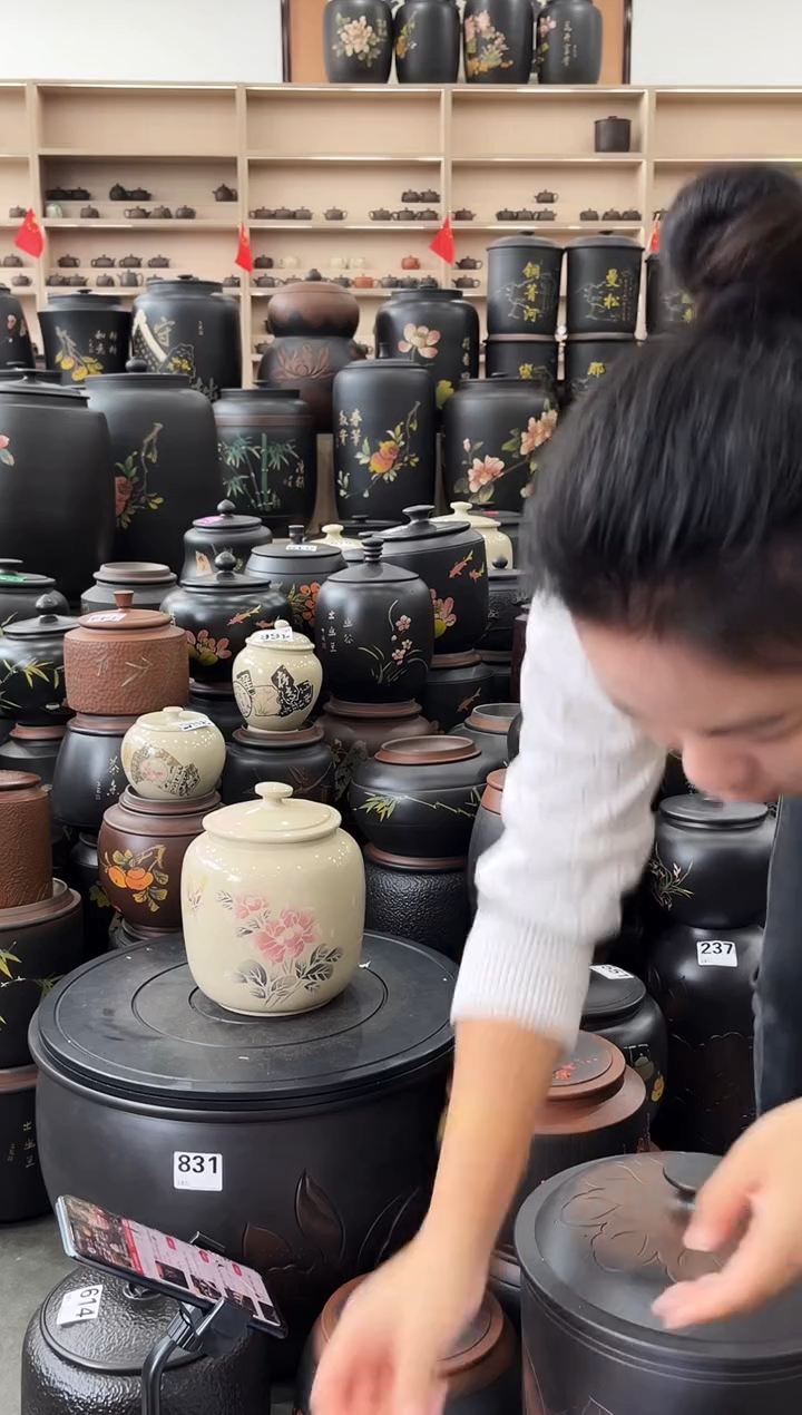 罐瑕疵茶叶罐  白泥   624