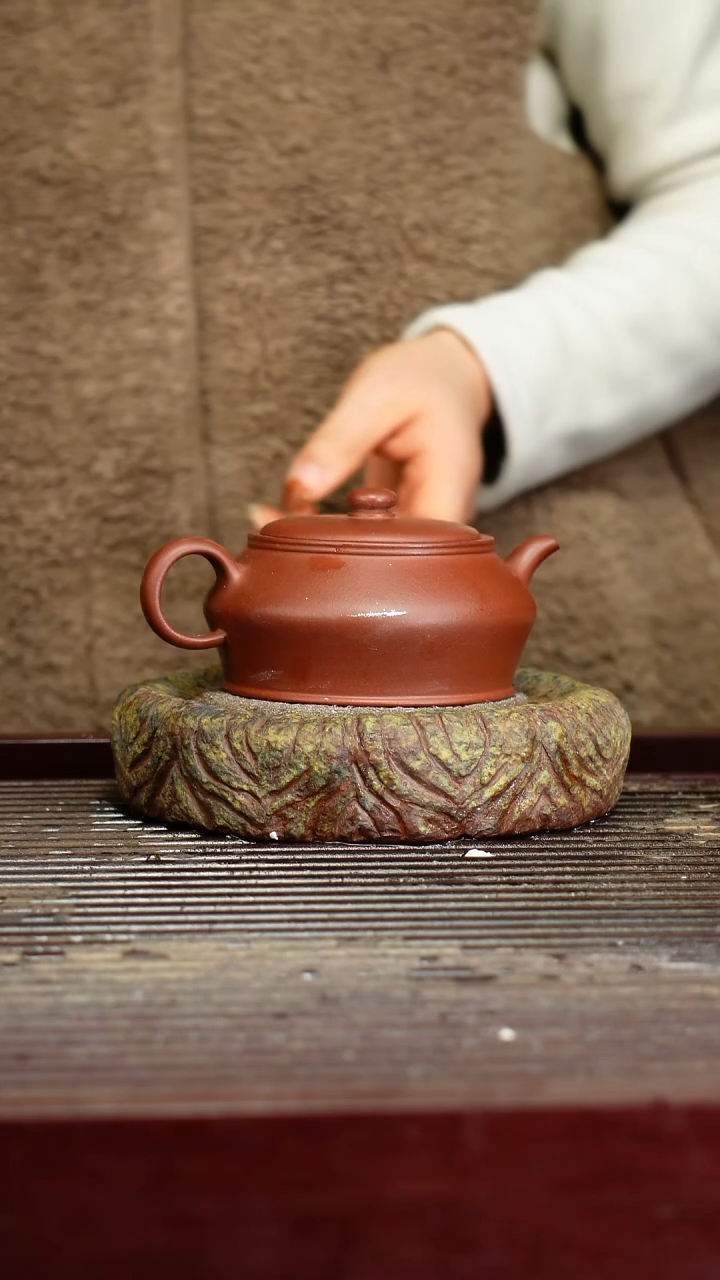 宜兴原矿紫砂壶茶壶宜兴原矿紫砂壶茶壶200C