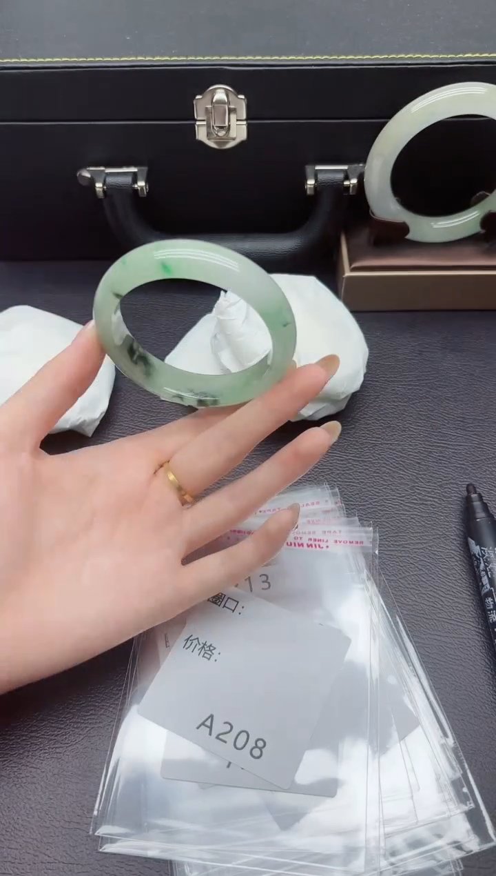 208所见即所得秒拍秒付