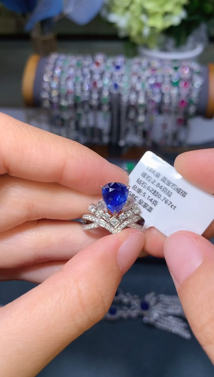【闪购商品】蓝宝石戒指18K金镶嵌    