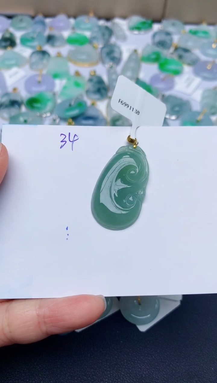 【闪购商品】翡翠颈饰18K金镶嵌天然翡翠A货    