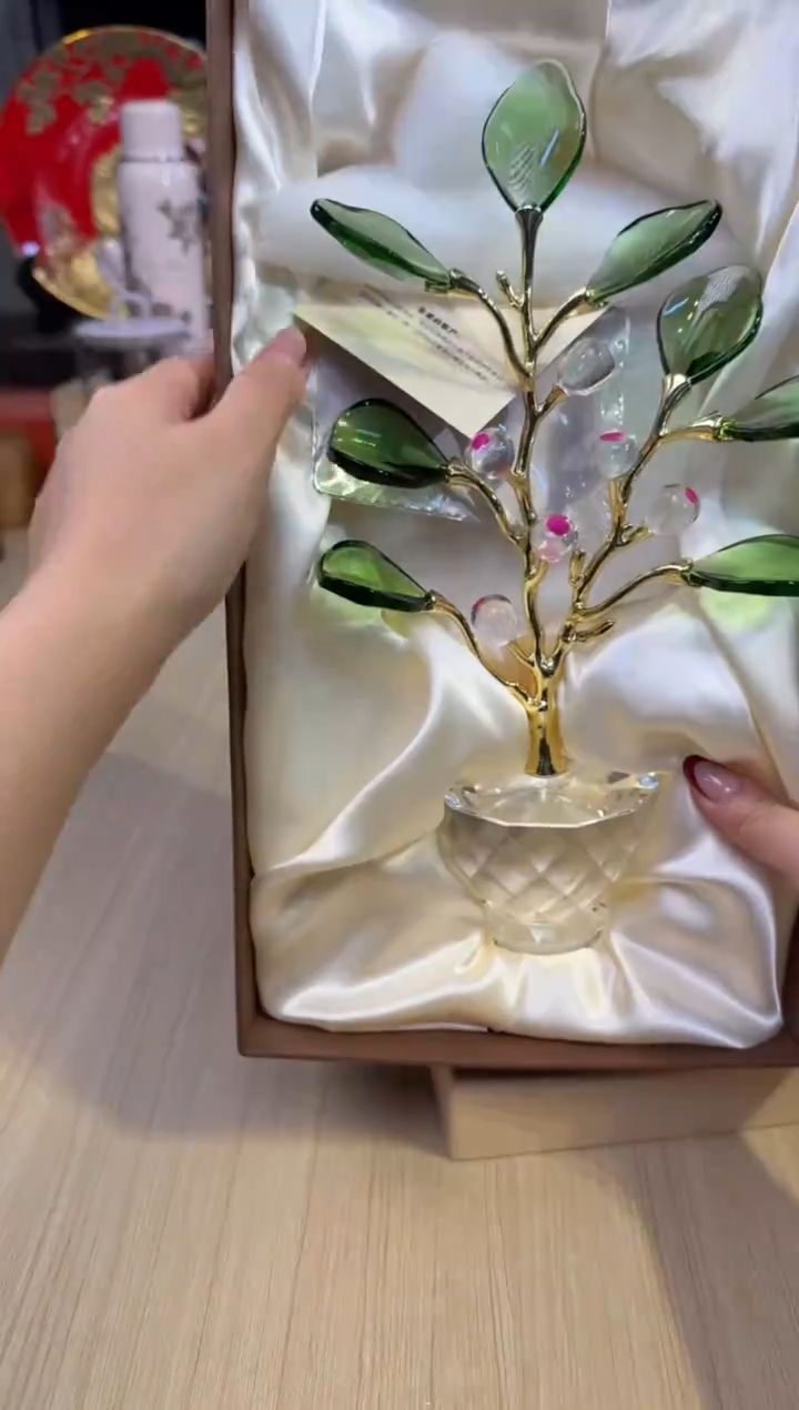 70水晶摆件     