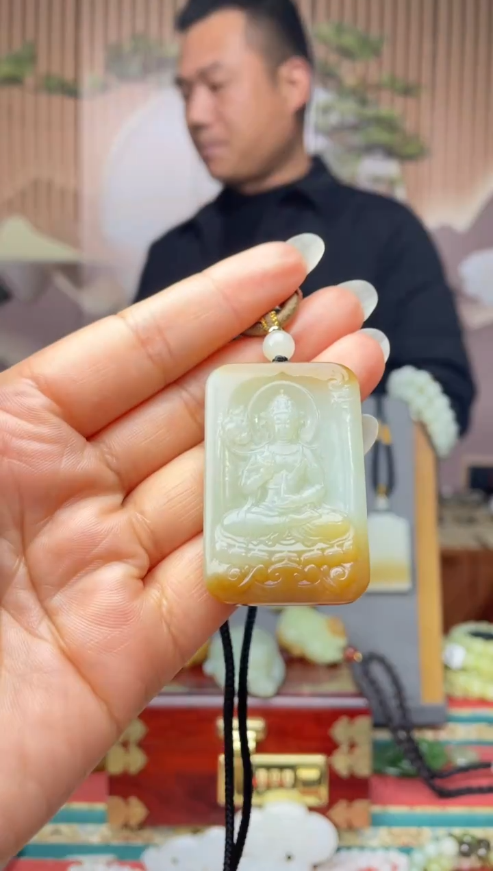 颈饰未镶嵌和田玉拍一发一