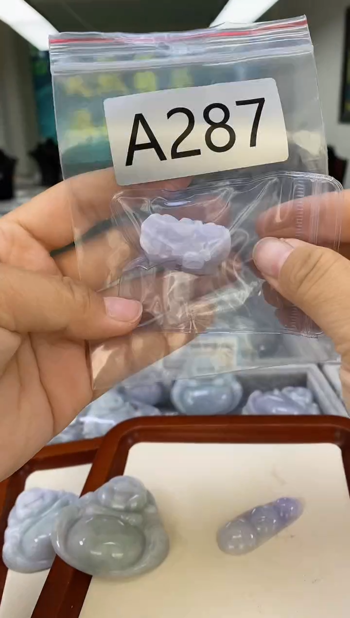 未镶嵌挂件翡翠??a287