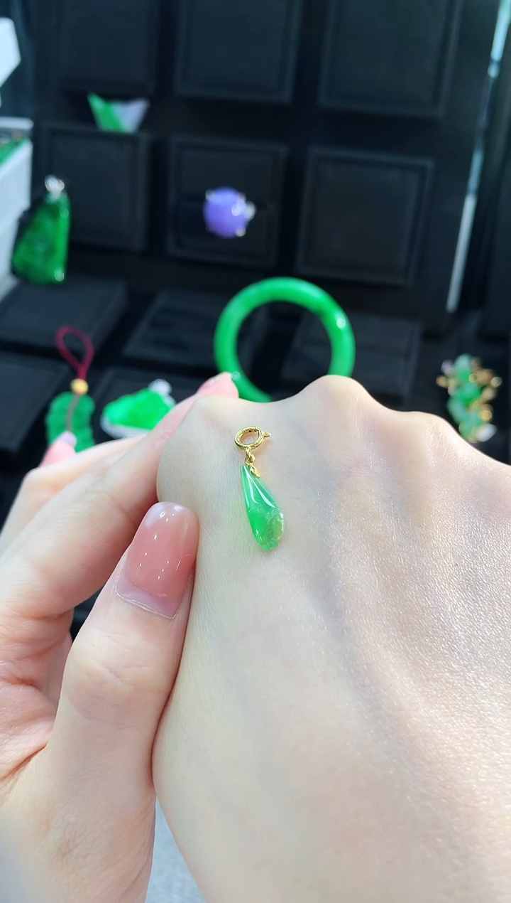 【闪购商品】翡翠颈饰18K金镶嵌小配件