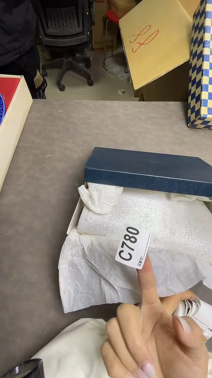 瓷片好***鲤C780默认微瑕，谨慎参拍