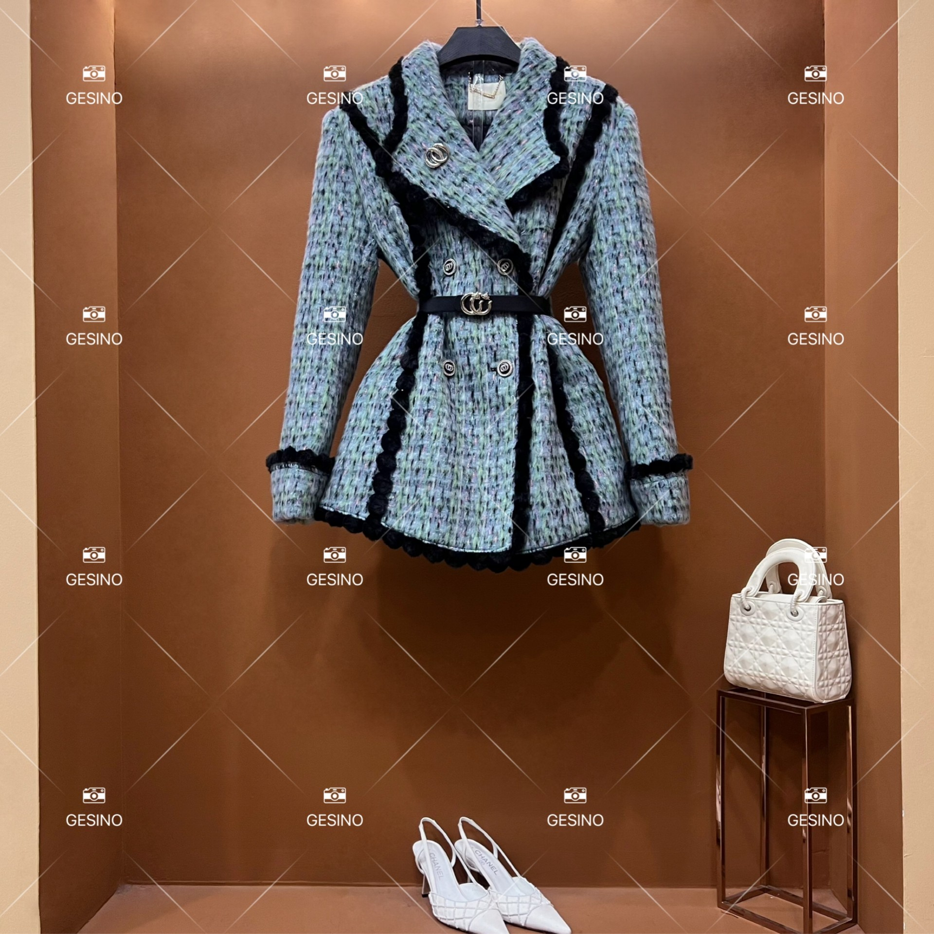 【娜娜】秋冬气质小香风设计师中长款羽绒服轻奢女 QD-2025609