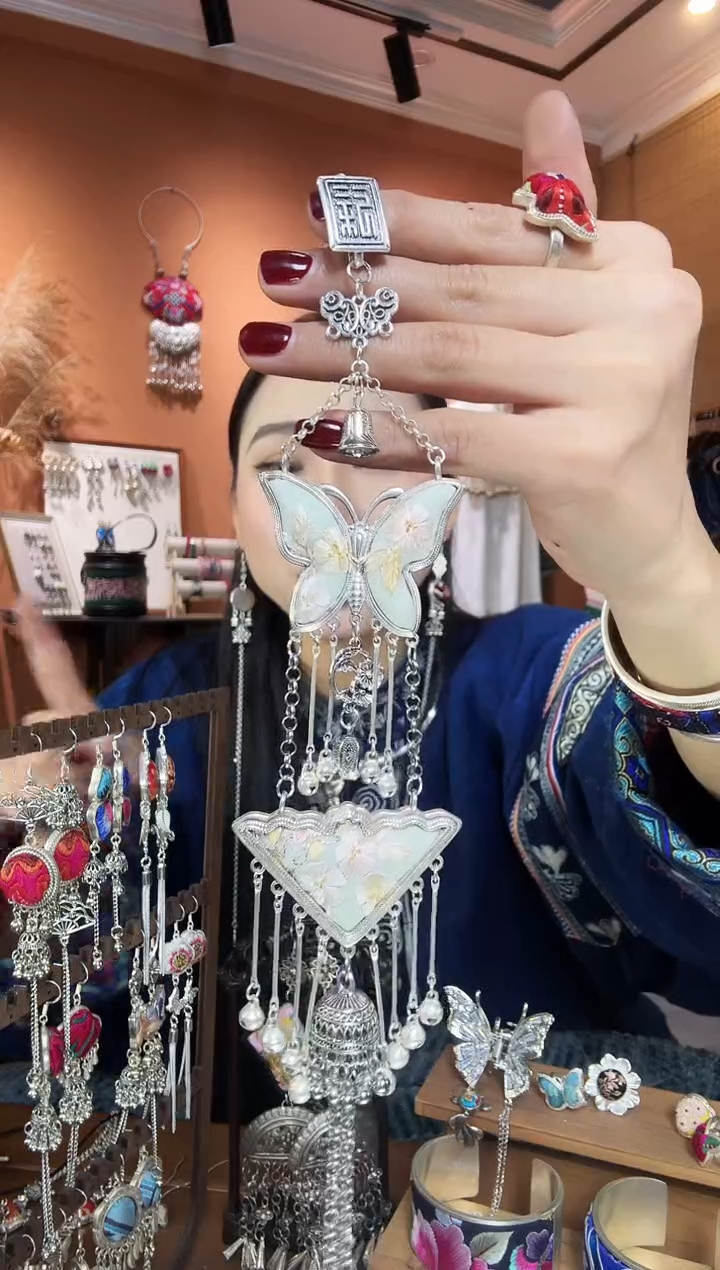 【闪购商品】刺绣纯手工民族风压襟