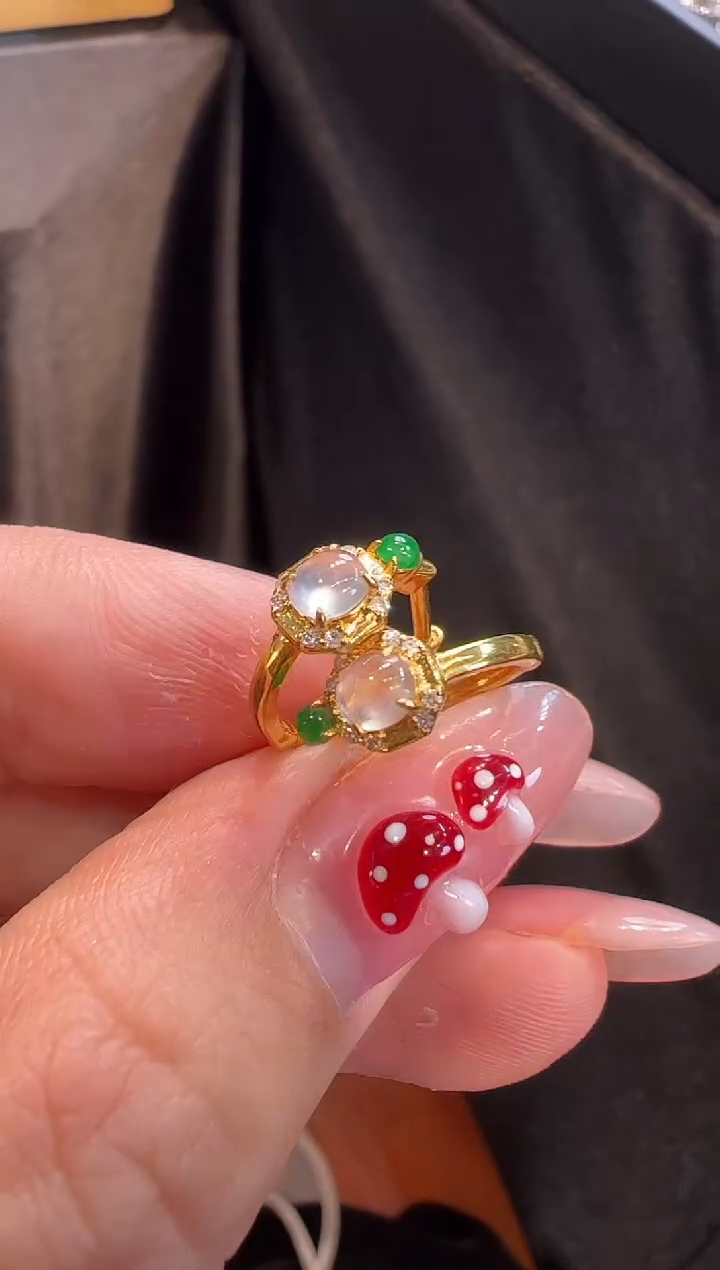 【闪购商品】翡翠耳饰18K金镶嵌耳饰