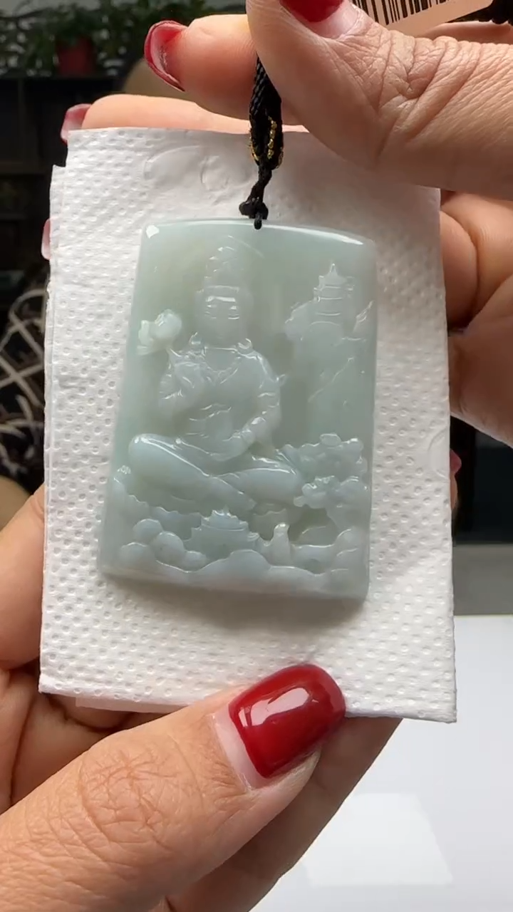 【闪购商品】翡翠颈饰未镶嵌天然翡翠A货吊坠