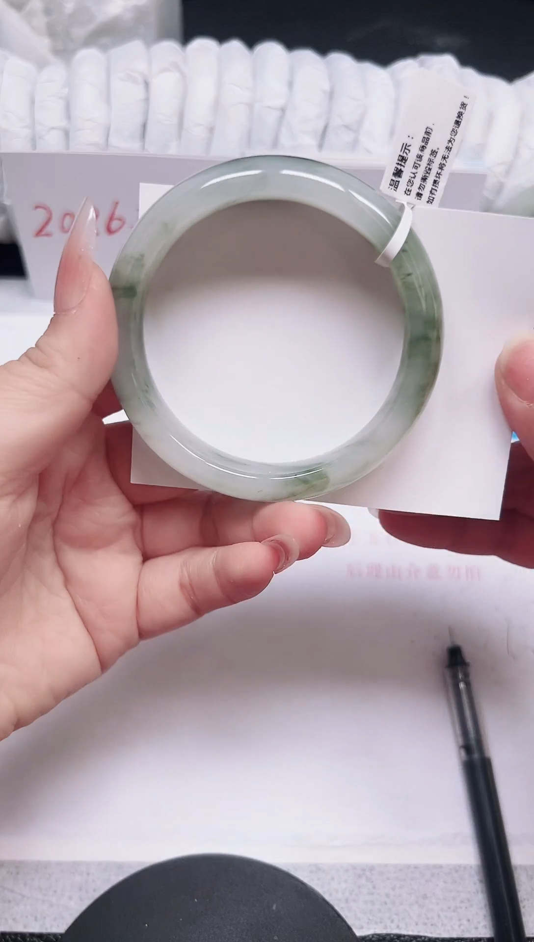 未镶嵌手镯石英质玉214-58