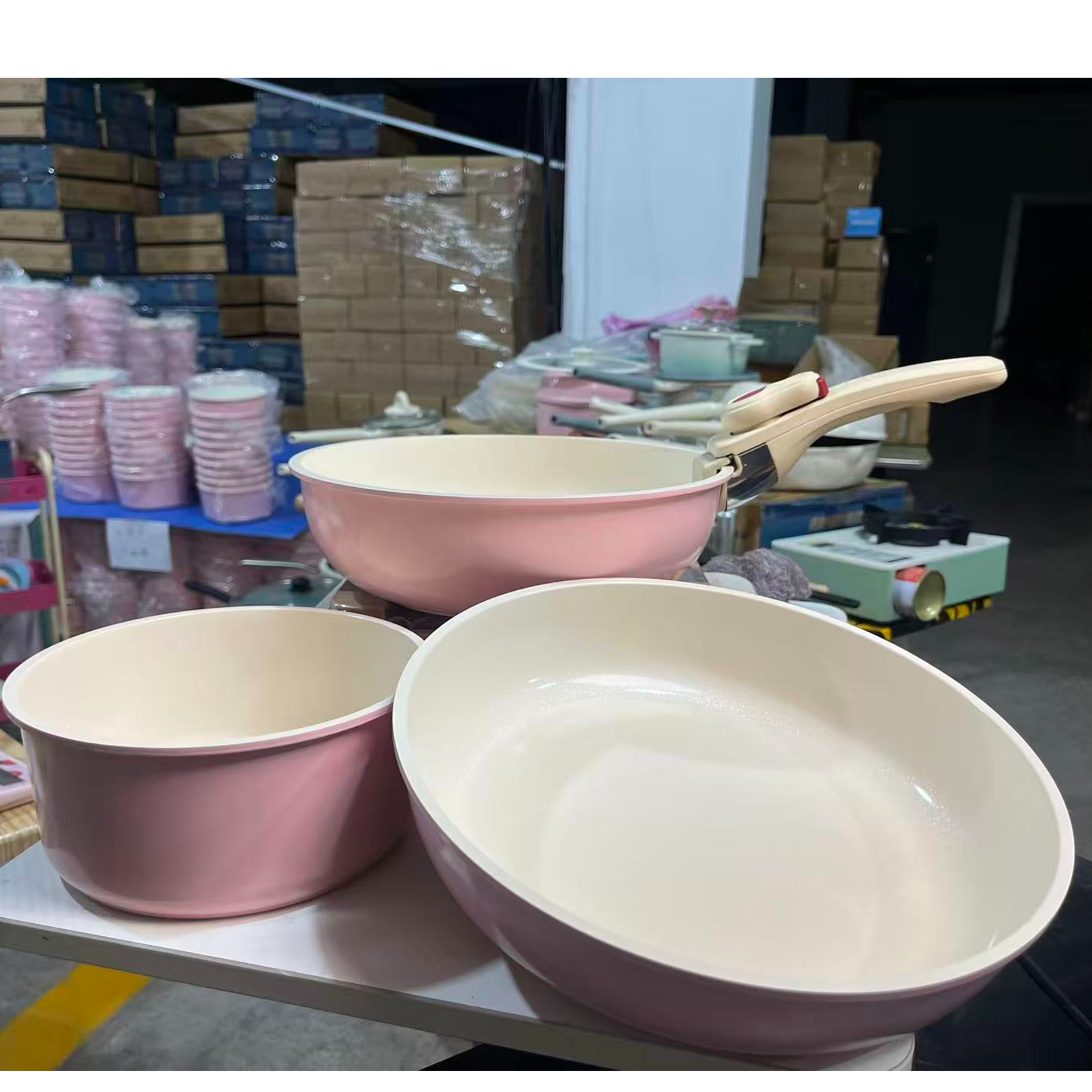 【外贸原单】粉色三件套26炒锅胚+26煎锅胚+18奶锅胚带手柄微瑕疵
