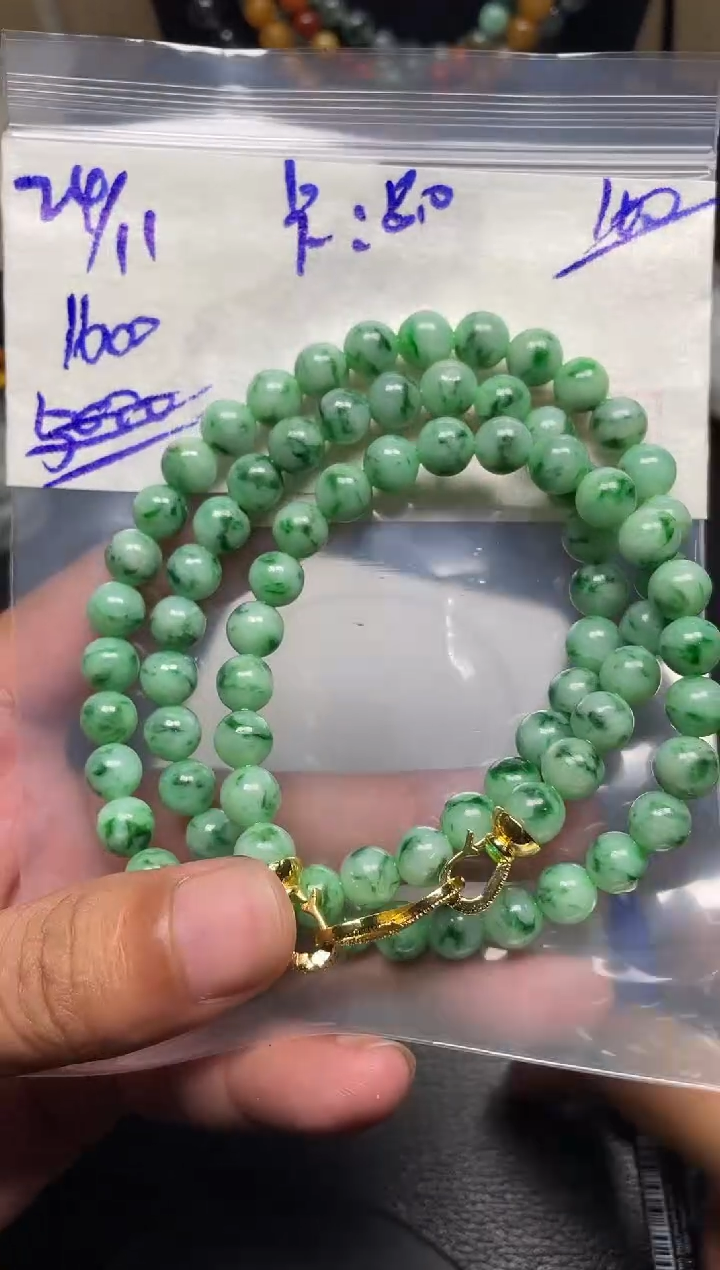 未镶嵌定制翡翠翡翠毛货抛光多样性发货拍一发一