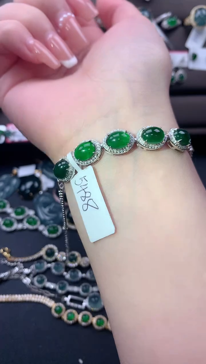 【闪购商品】翡翠戒指银S925镶嵌52141