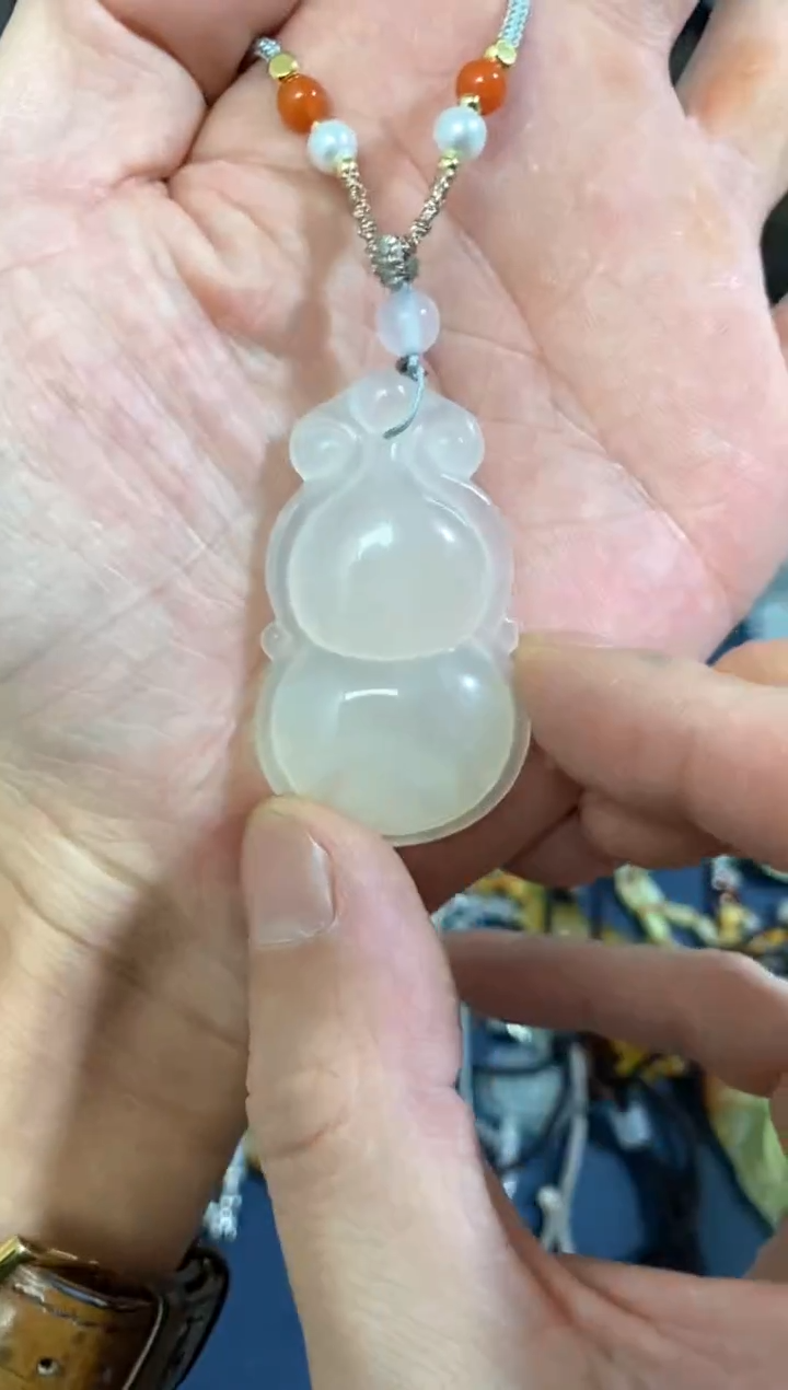 【闪购商品】蛇纹石玉颈饰未镶嵌岫玉