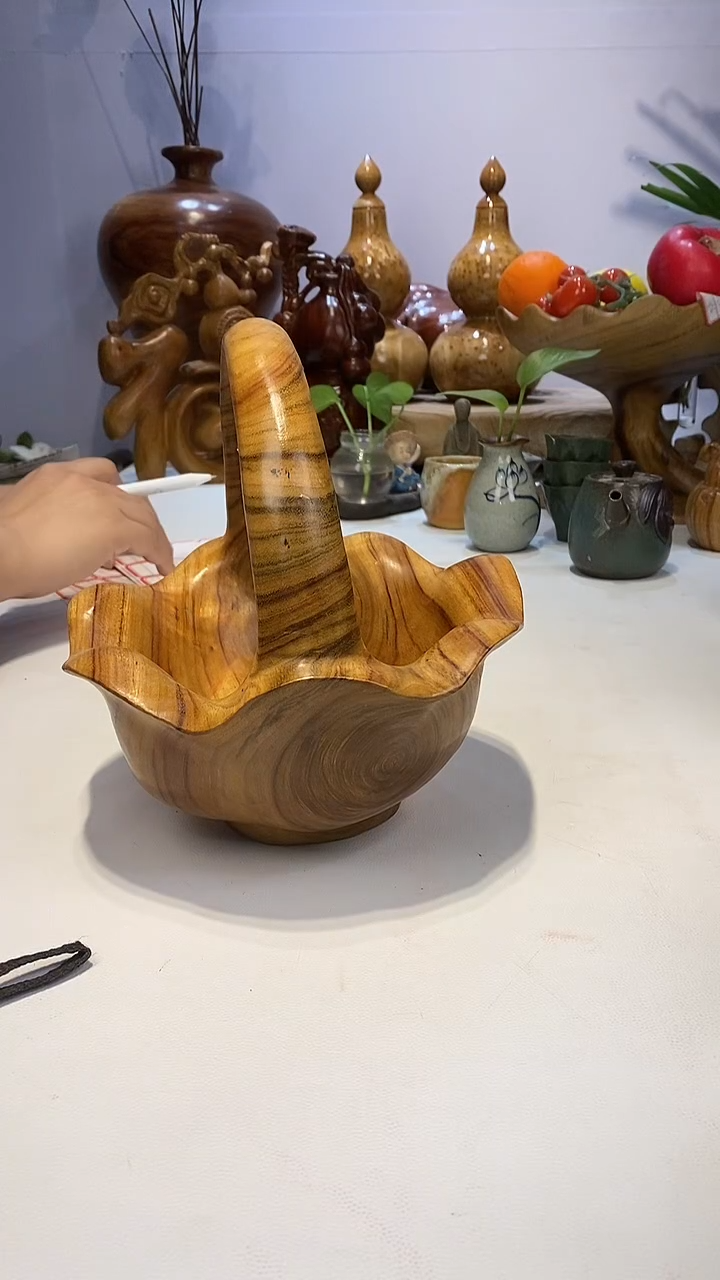 【闪购商品】香樟木A15小花篮/尺寸21*19*21